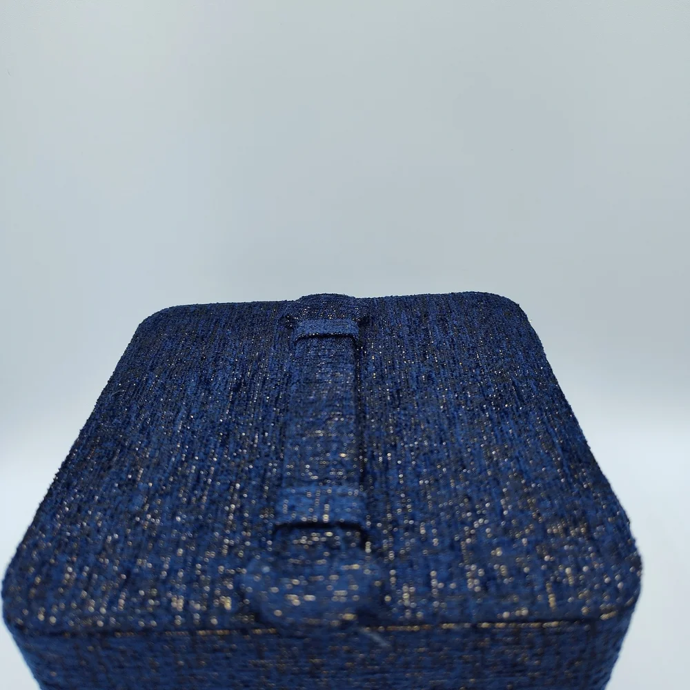 CHANEL Beauté Blue Tweed Vanity Cosmetic Train Case Zippered Beauty Organizer